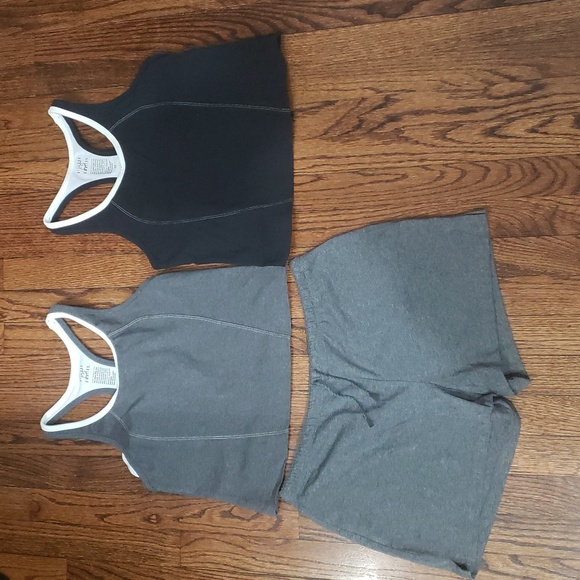 Gilligan & O'Malley Tops - Gray and Black Racerback Sports Bras With Short